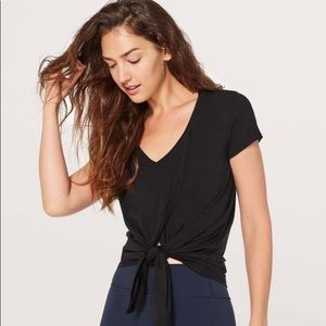 Lululemon Knot A Problem Tee